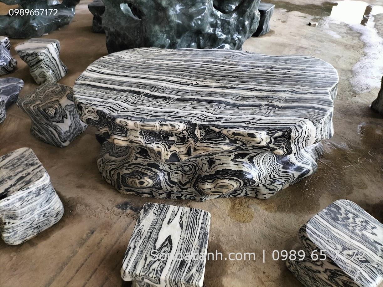 Bộ bàn đá sân vườn